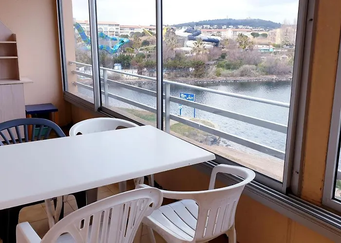 Baie Des Anges I Agreable 2 Pieces Avec Piscine Vue Lagon Richelieu Cap D'agde *