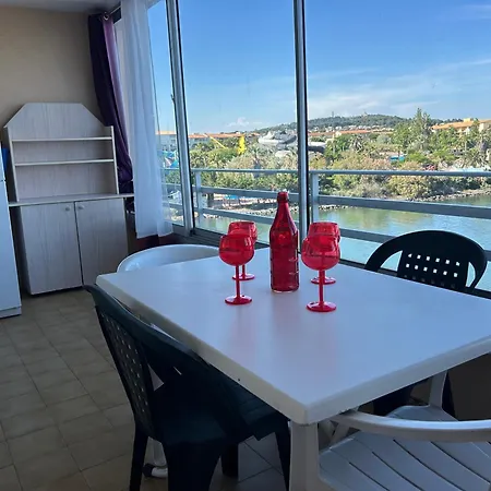 Appartement Baie Des Anges I 2 Pièces Résidence Avec Piscine Vue Lagon Richelieu Cap D'agde *