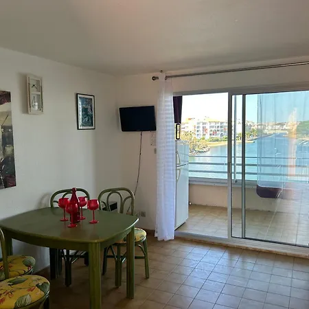 Appartement Baie Des Anges I 2 Pièces Résidence Avec Piscine Vue Lagon Richelieu Cap D'agde Agde